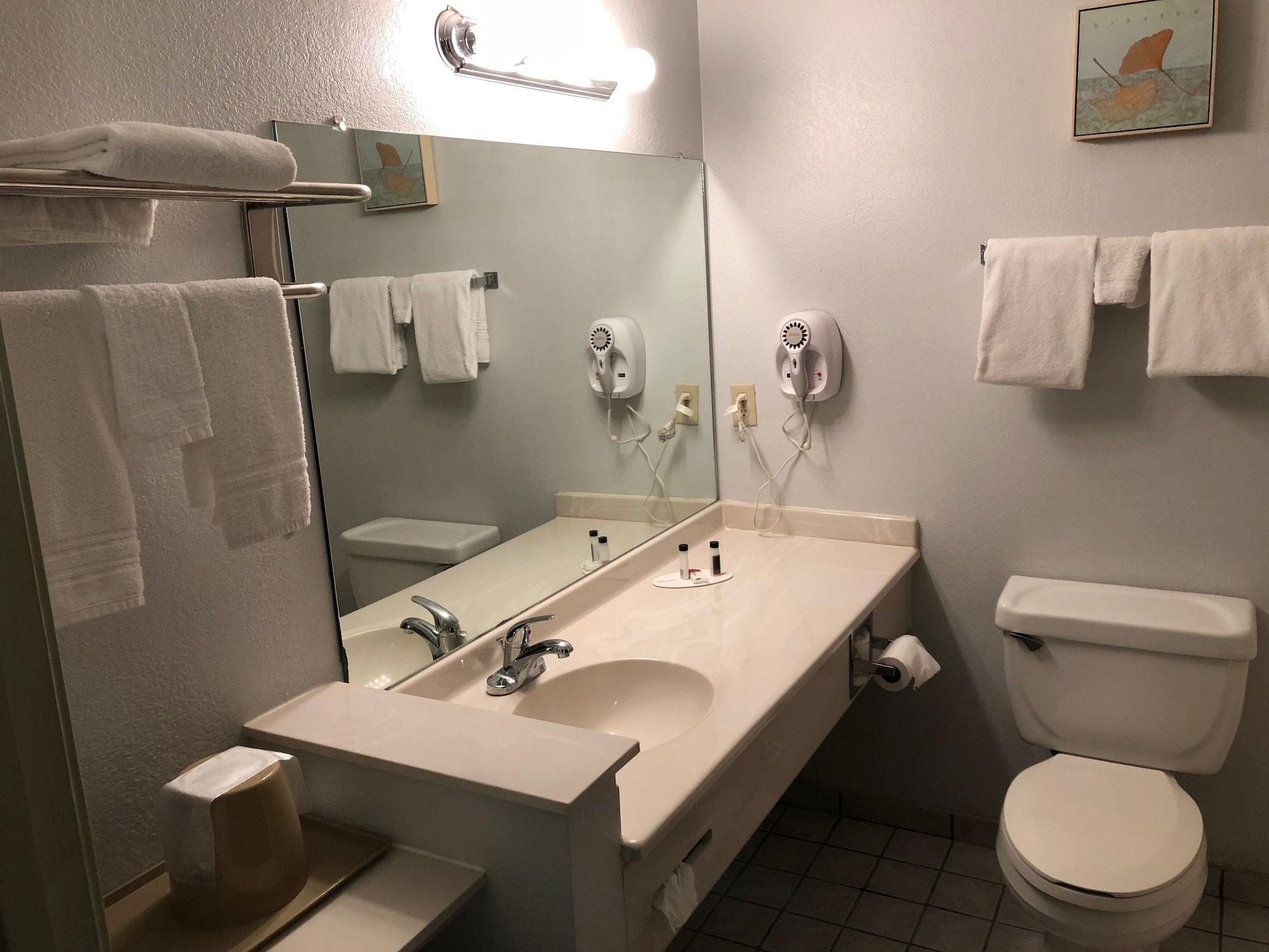 Super 8 By Wyndham Lake Charles/Sulphur Ngoại thất bức ảnh